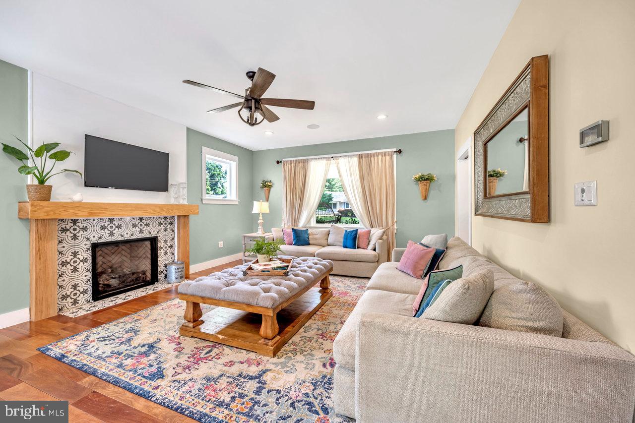 8 Brainerd Drive Cranbury, NJ 08512 - Photo 9 of 55