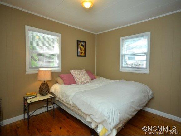 47 Green Oak Road Asheville, NC 28804 - Photo 6 of 10 Gallery Image 6