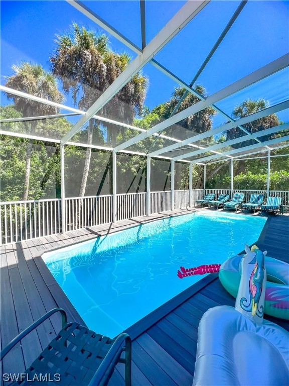 4510 Schooner Drive Upper Captiva, FL 33924 - Photo 48 of 48 a view of a chairs and table in the patio
