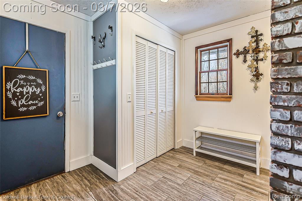 1890 Hidden Valley Road Howell, MI 48843 - Photo 17 of 60 Gallery Image 17