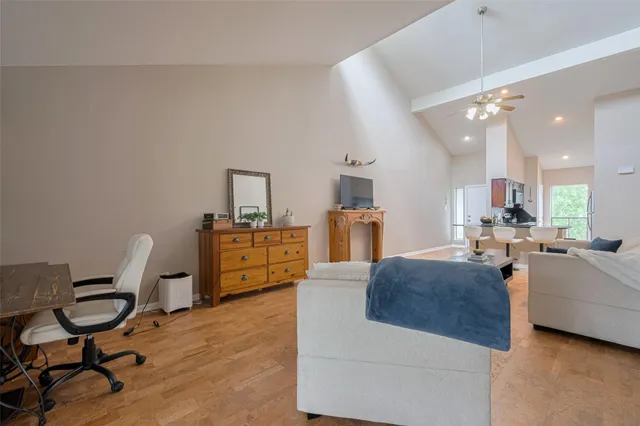 $1,650 | 182 April Point Drive North, Conroe, TX 77356