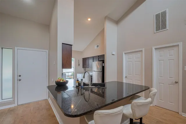 $1,650 | 182 April Point Drive North, Conroe, TX 77356