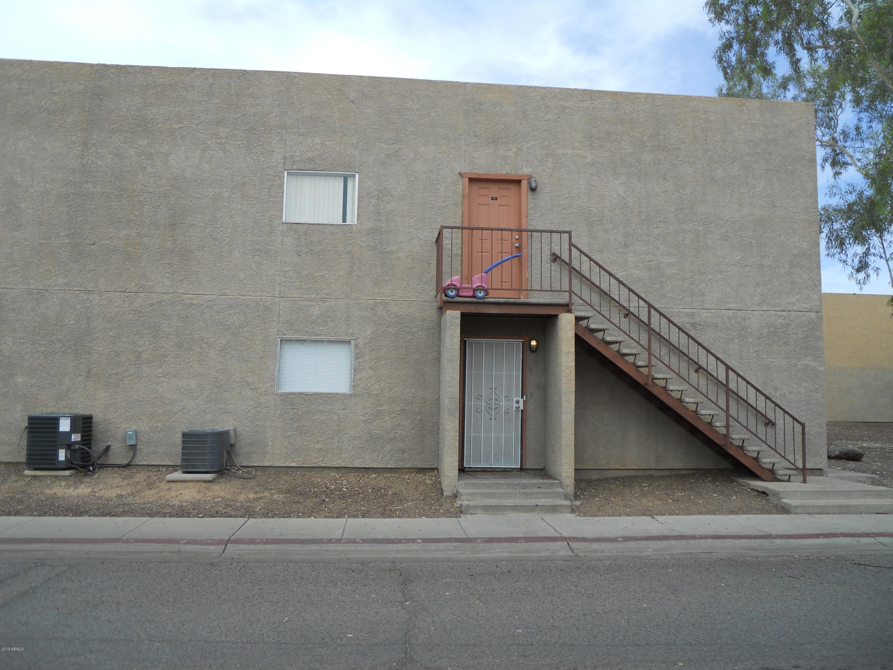 2814 East Kathleen Road Phoenix, AZ 85032 - Photo 4 of 6 DSCN9973