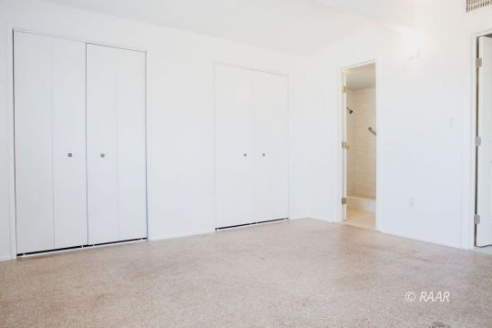 316 West Howell Avenue Ridgecrest, CA 93555 - Photo 14 of 31 an empty room with an entryway