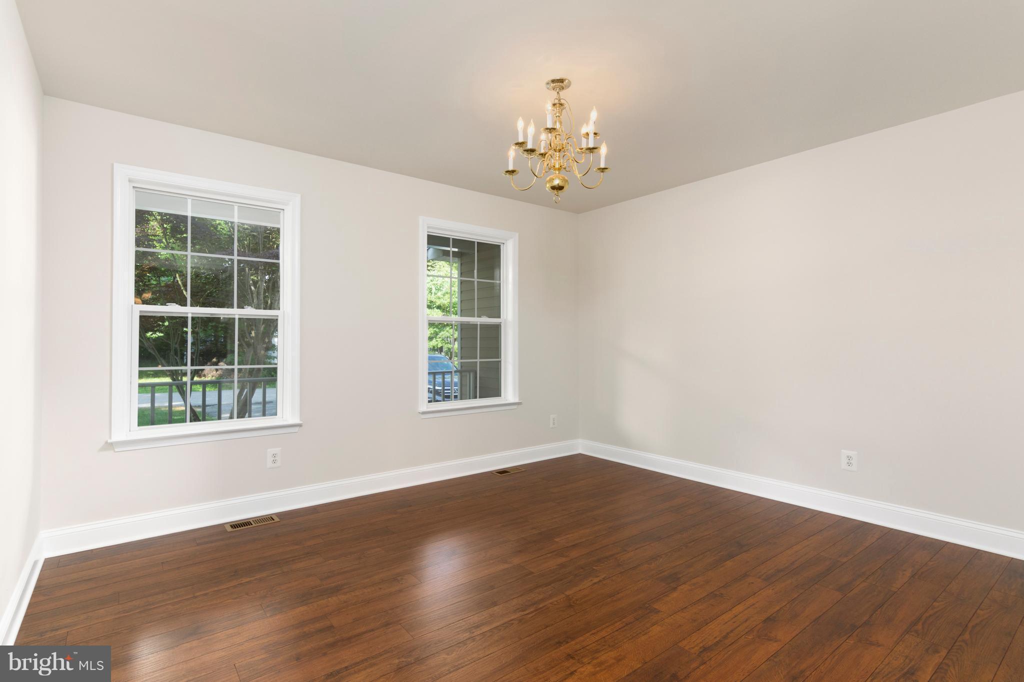 1504 Warfield Road Edgewater, MD 21037 - Photo 14 of 30 Interior (General)