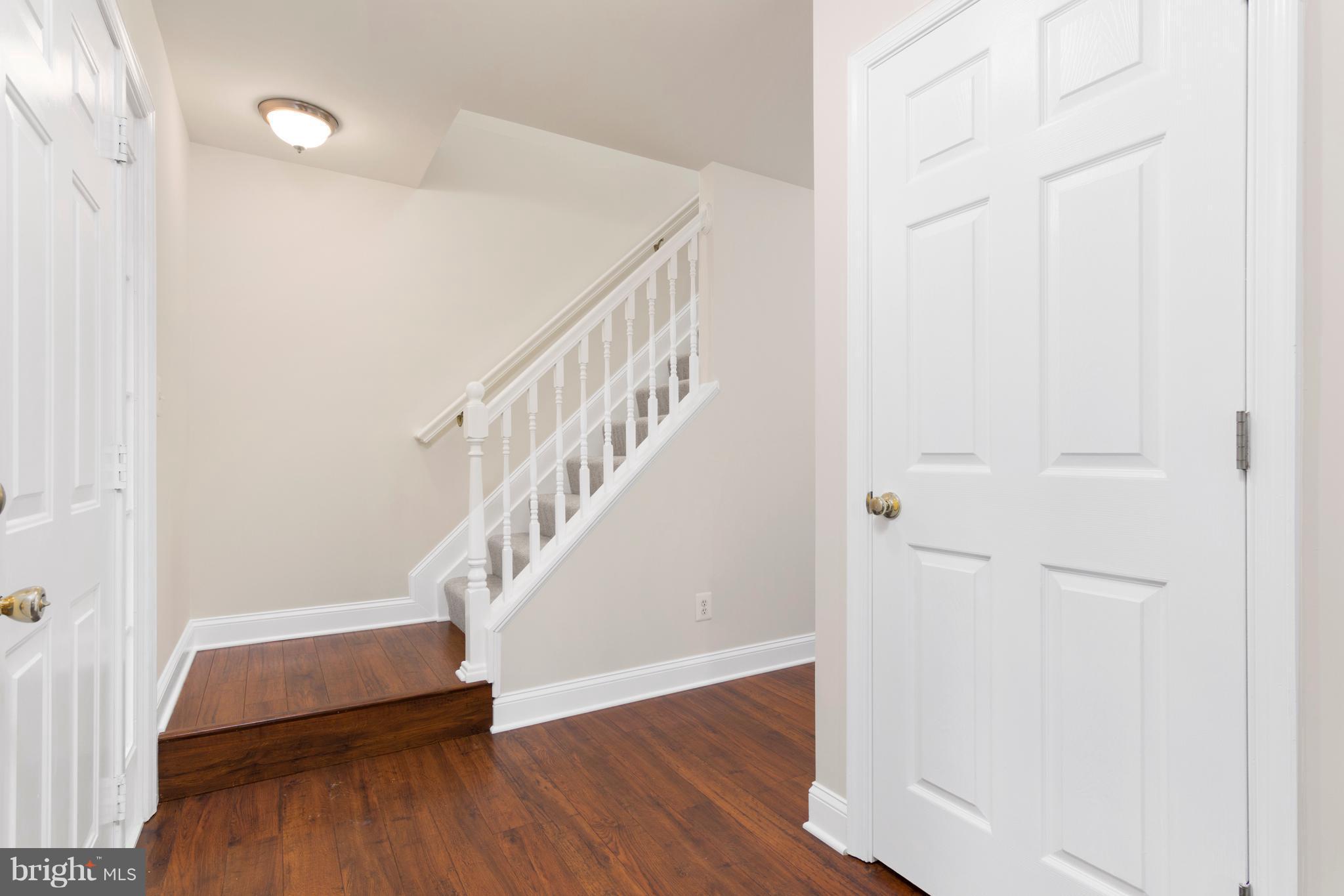 1504 Warfield Road Edgewater, MD 21037 - Photo 7 of 30 Interior (General)