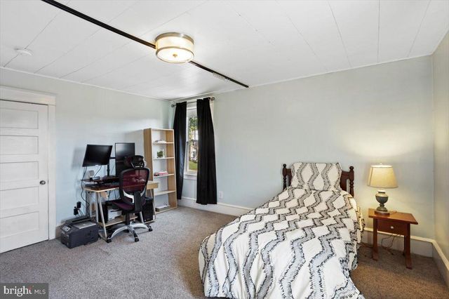 $305,000 | 3640 Berry Avenue, Drexel Hill, PA 19026