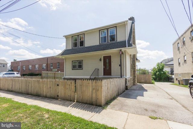 $305,000 | 3640 Berry Avenue, Drexel Hill, PA 19026
