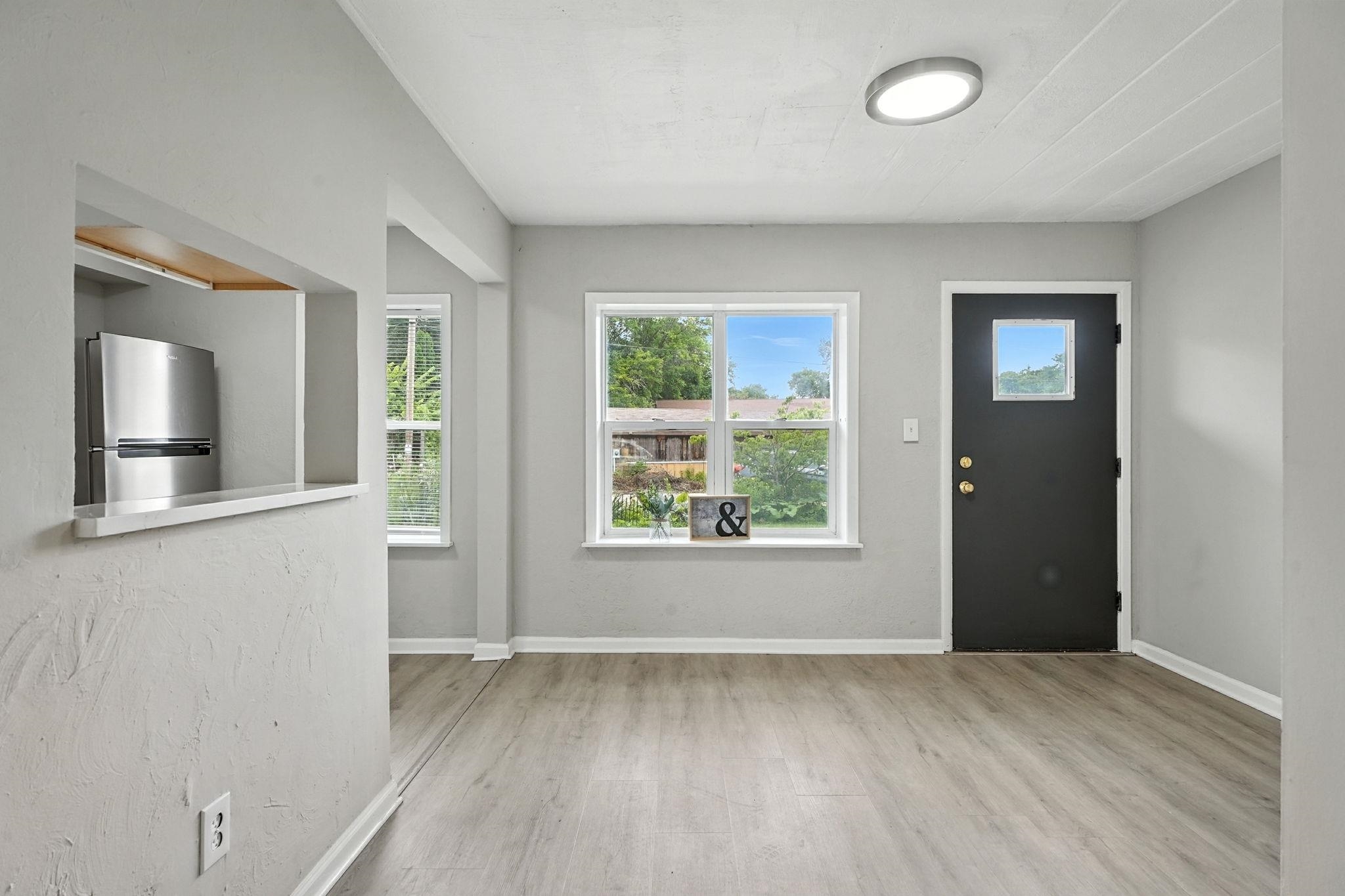 2 Sherman Terrace, Unit 1 Madison, WI 53704 - Photo 2 of 27