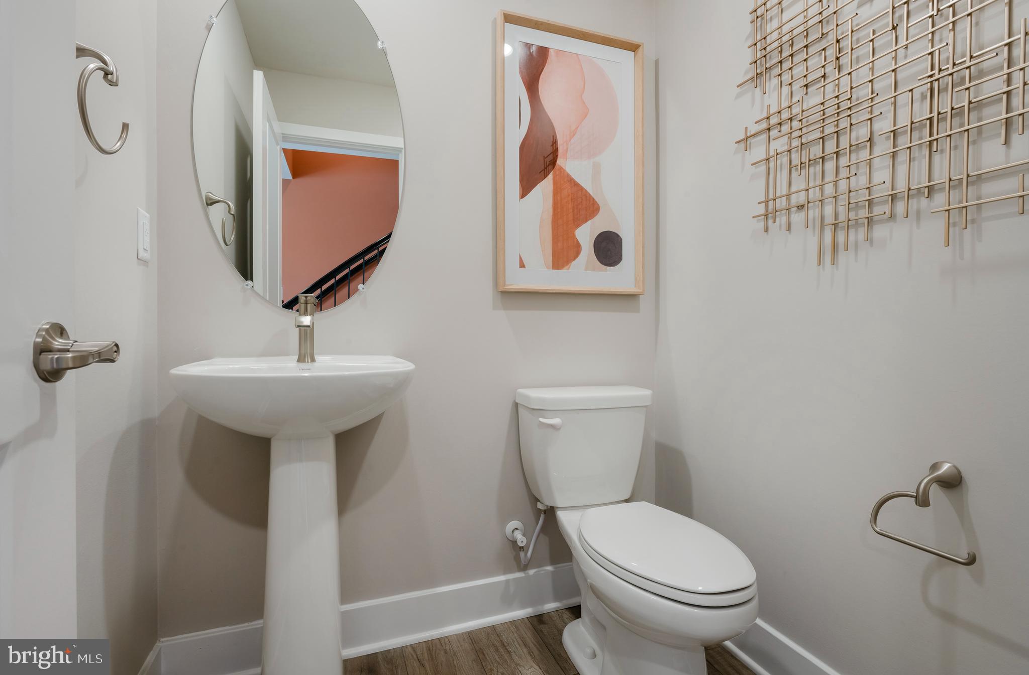 1812 Oxbow Road Baltimore, MD 21244 - Photo 10 of 10 Half Bath