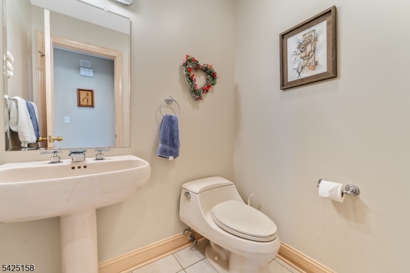 95 Pleasant Run Road Flemington, NJ 08822 - Photo 16 of 44