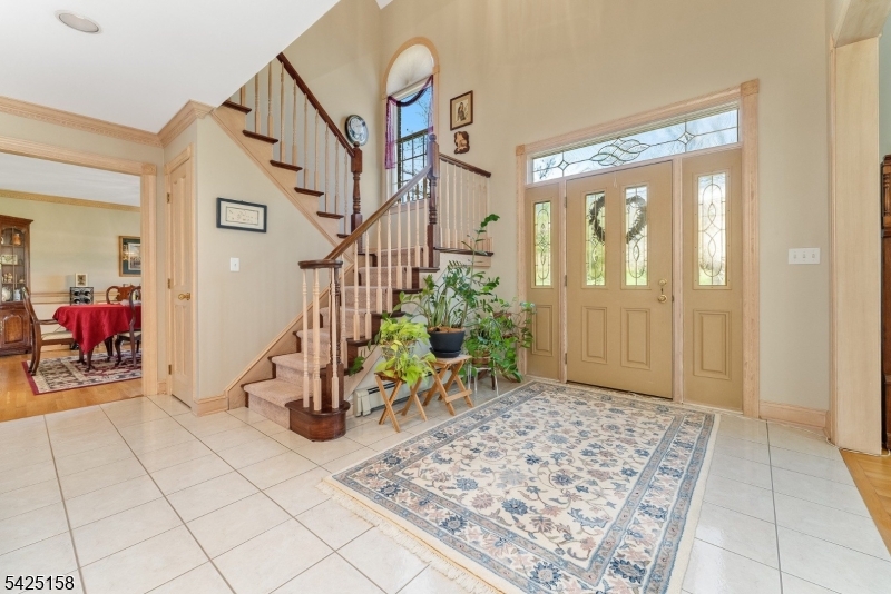 95 Pleasant Run Road Flemington, NJ 08822 - Photo 2 of 44