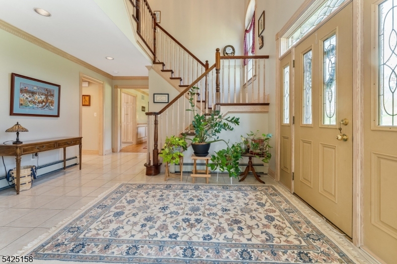 95 Pleasant Run Road Flemington, NJ 08822 - Photo 3 of 44