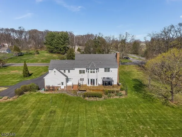 $775,000 | 95 Pleasant Run Road, Flemington, NJ 08822