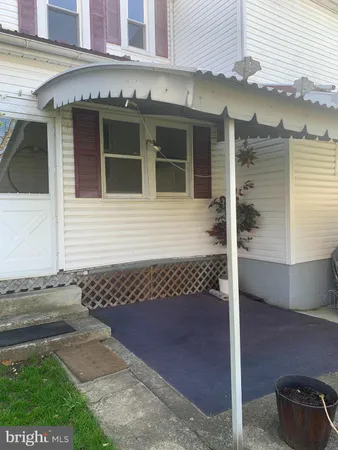$1,250 | 305 West North Street, Waynesboro, PA 17268