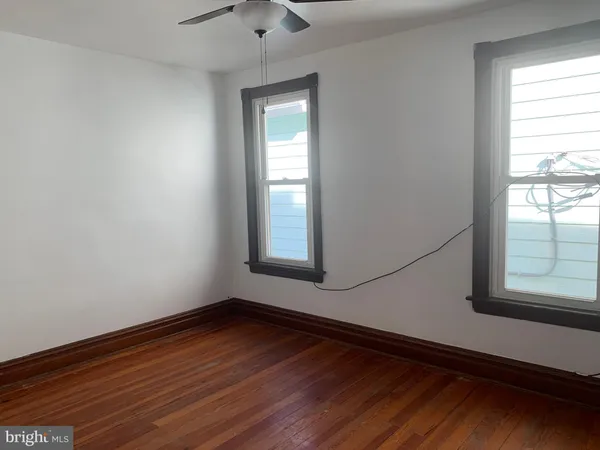 $1,250 | 305 West North Street, Waynesboro, PA 17268
