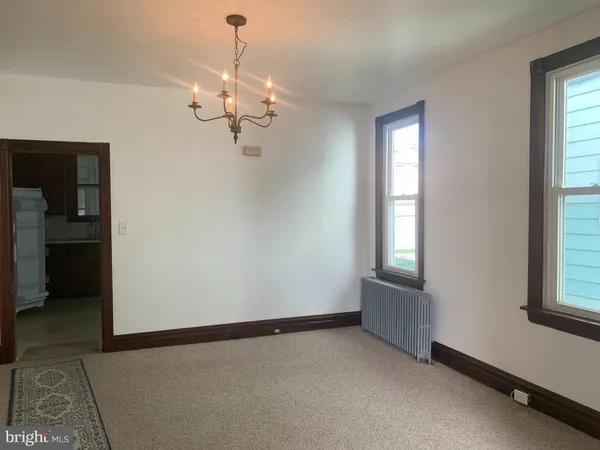 $1,250 | 305 West North Street, Waynesboro, PA 17268