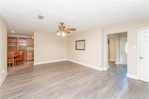$279,000 | 432 Bertolina Drive, Kenner, LA 70062