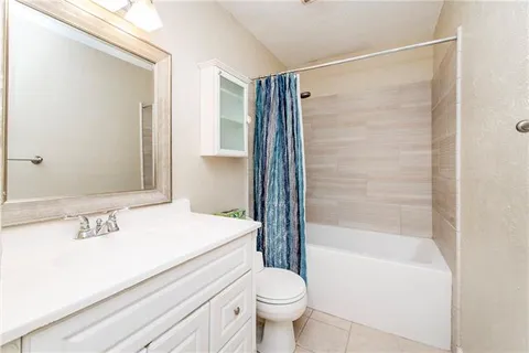 $279,000 | 432 Bertolina Drive, Kenner, LA 70062