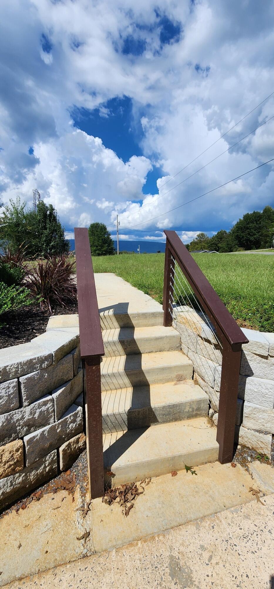 220 Ridgeside Drive Whitwell, TN 37397 - Photo 2 of 8 33