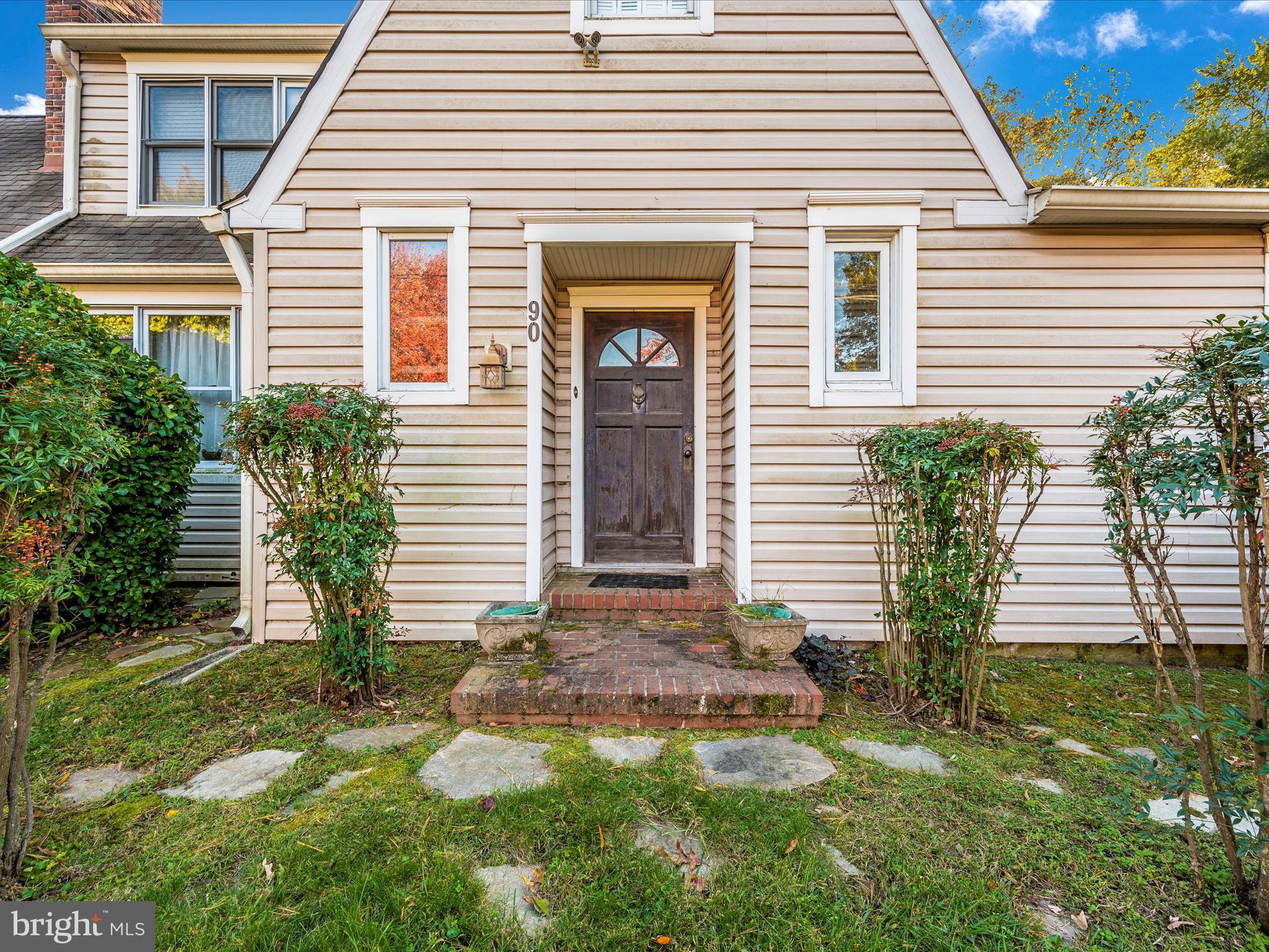 90 Bar Harbor Road Pasadena, MD 21122 - Photo 12 of 44 Exterior Front