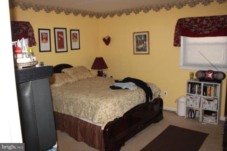 Bedroom #1