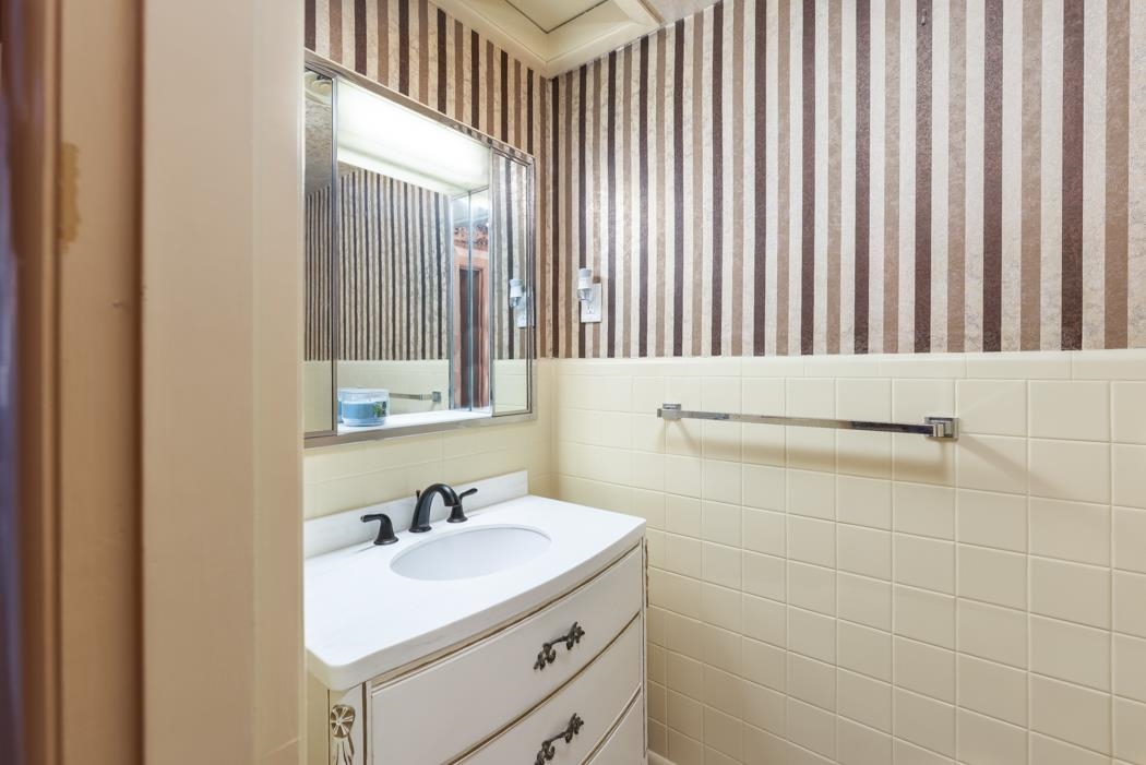1406 Commerce Road Staunton, VA 24401 - Photo 34 of 65 Gallery Image 34