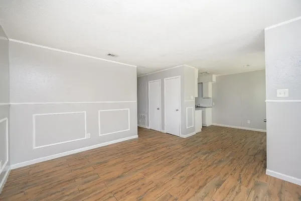 $1,000 | 506 North 3rd Street, Unit 4, Richmond, TX 77469