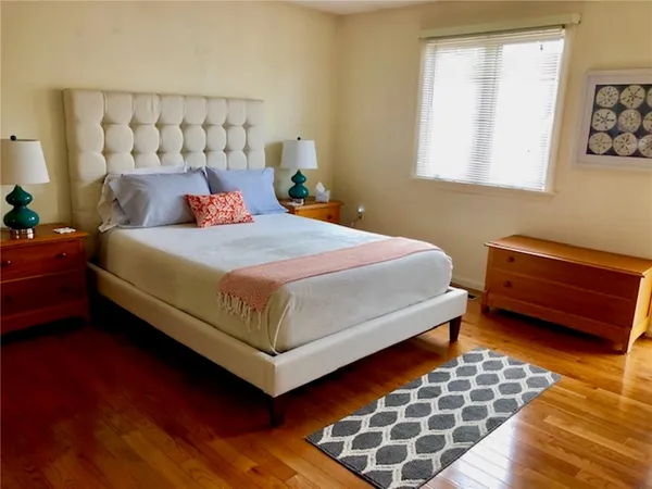 $2,875 | 226 Goddard Row, Newport, RI 02840