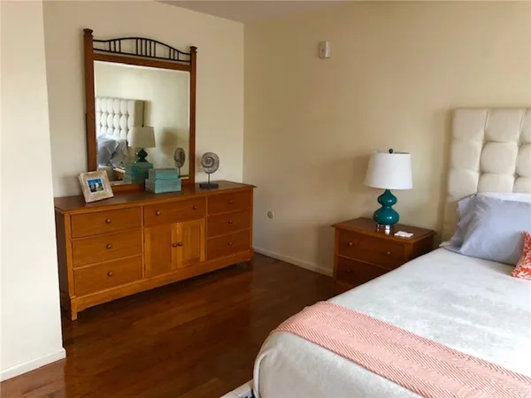 $2,875 | 226 Goddard Row, Newport, RI 02840