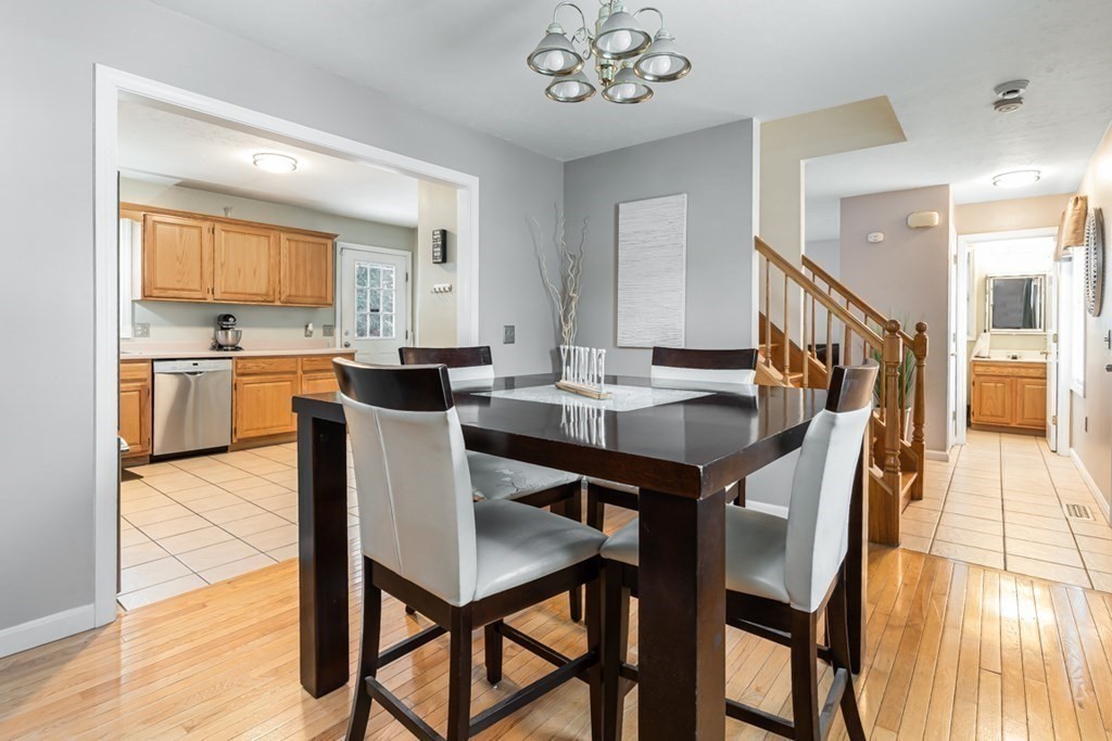 306 Laurelton Street Springfield, MA 01109 - Photo 6 of 28 Gallery Image 6