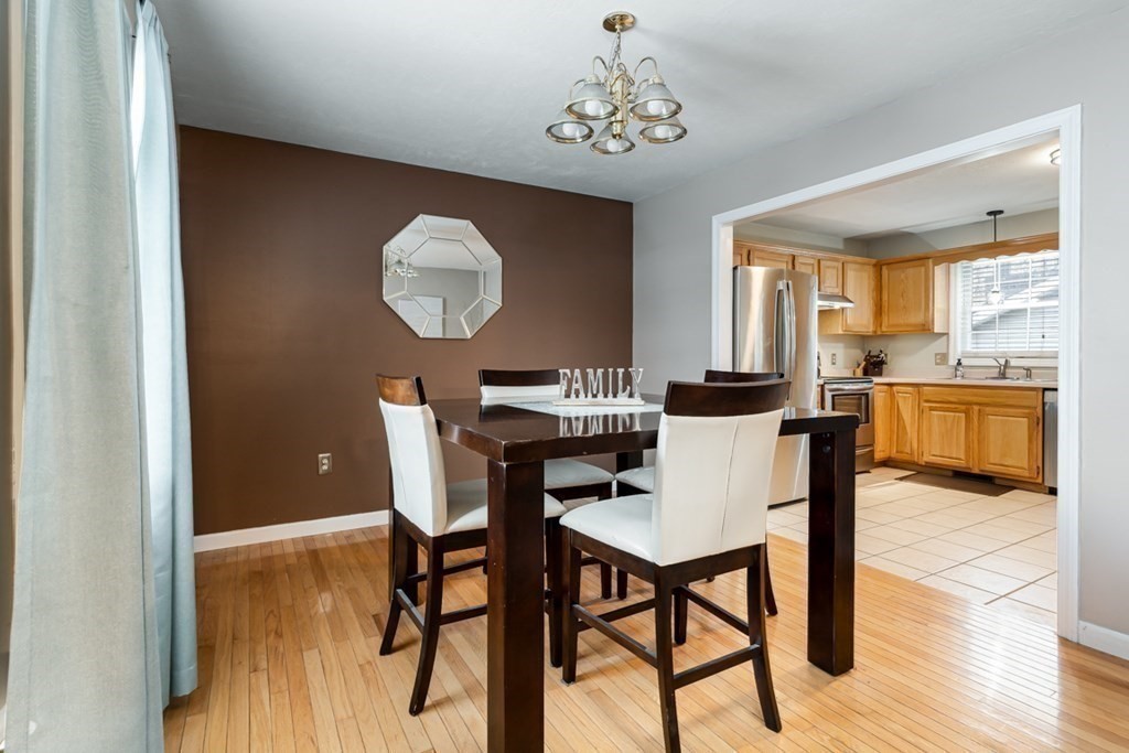 306 Laurelton Street Springfield, MA 01109 - Photo 7 of 28 Gallery Image 7