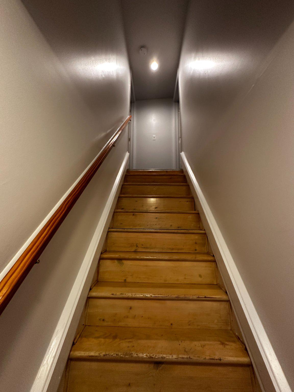1527 West 36th Street Baltimore, MD 21211 - Photo 3 of 26 a view of entryway