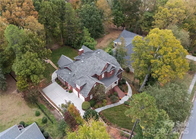 $1,025,000 | 7511 Olde Sycamore Drive, Mint Hill, NC 28227