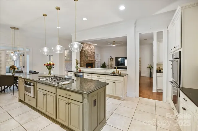 $1,025,000 | 7511 Olde Sycamore Drive, Mint Hill, NC 28227