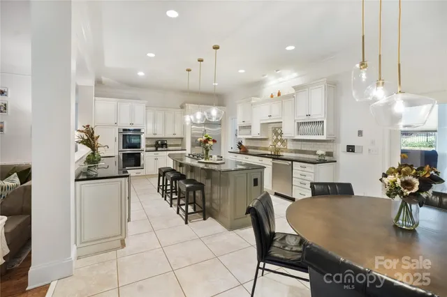 $1,025,000 | 7511 Olde Sycamore Drive, Mint Hill, NC 28227