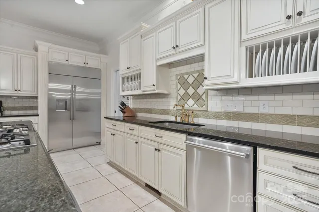 $1,025,000 | 7511 Olde Sycamore Drive, Mint Hill, NC 28227