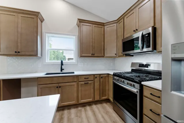 $444,900 | 8245 Caverango Boulevard, Fort Wayne, IN 46815