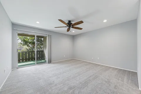 $165,000 | 5005 Georgi Lane, Unit 49, Houston, TX 77092