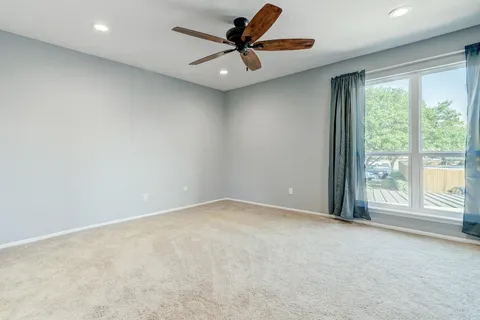 $165,000 | 5005 Georgi Lane, Unit 49, Houston, TX 77092