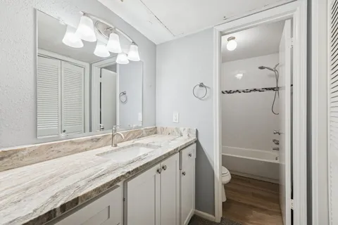 $165,000 | 5005 Georgi Lane, Unit 49, Houston, TX 77092