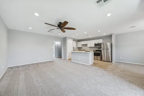 $165,000 | 5005 Georgi Lane, Unit 49, Houston, TX 77092