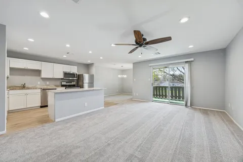 $165,000 | 5005 Georgi Lane, Unit 49, Houston, TX 77092