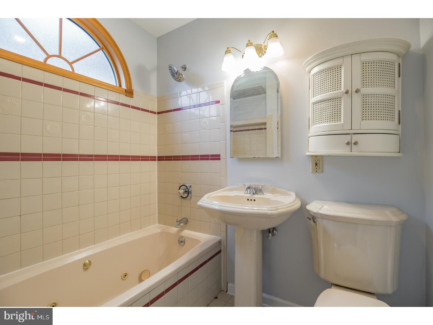 80 Monmouth Road Oakhurst, NJ 07755 - Photo 14 of 25 Gallery Image 14