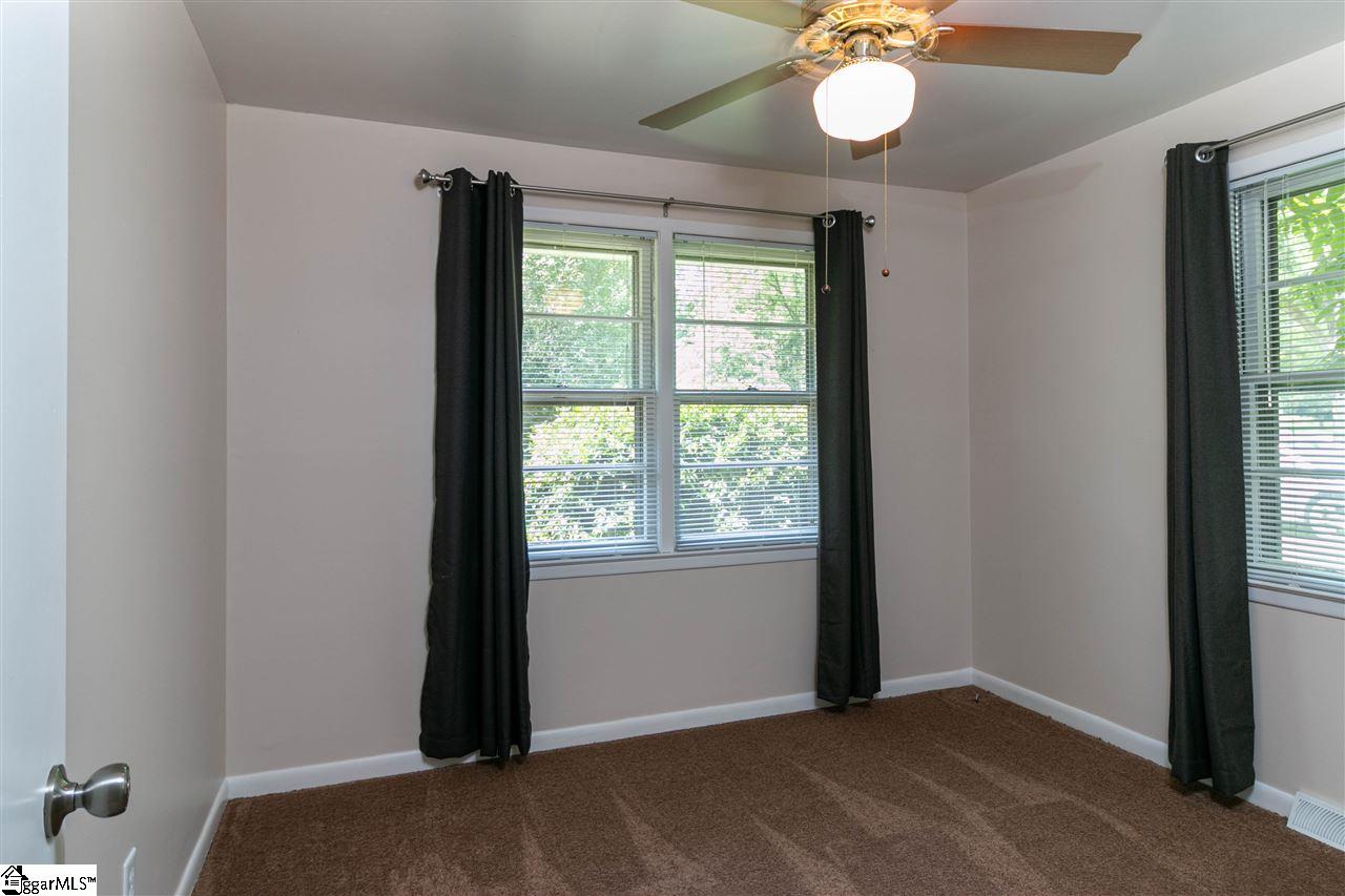 603 Calvert Avenue Clinton, SC 29325 - Photo 14 of 23