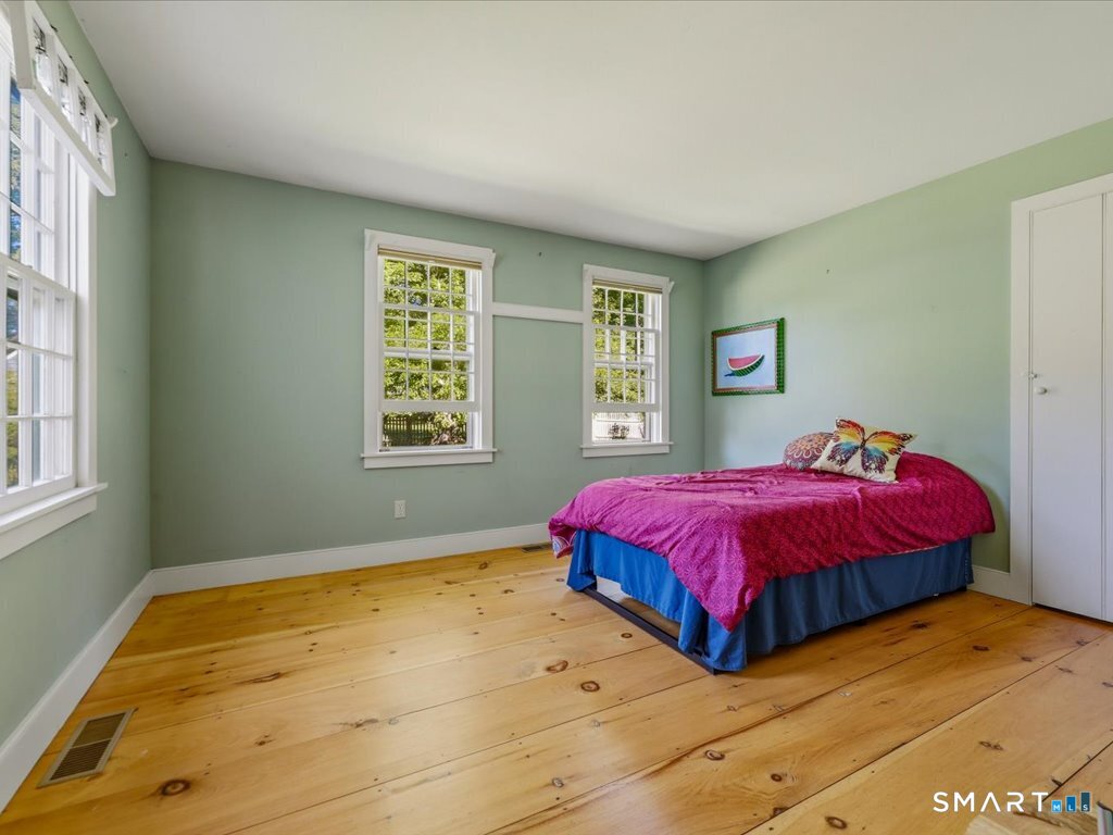220 Thayer Road Haddam, CT 06441 - Photo 25 of 40 1st floor