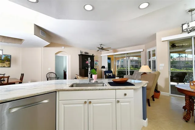 $350,000 | 3336 Sunset Key Circle, Unit B, Punta Gorda, FL 33955