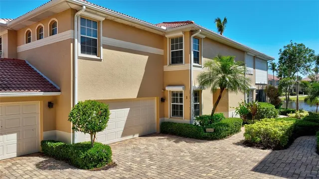 $350,000 | 3336 Sunset Key Circle, Unit B, Punta Gorda, FL 33955