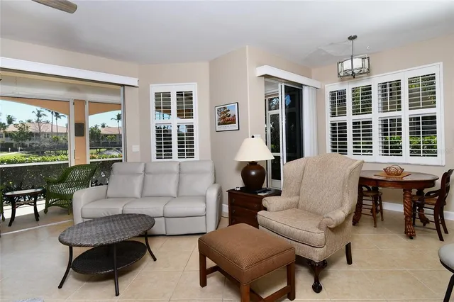 $350,000 | 3336 Sunset Key Circle, Unit B, Punta Gorda, FL 33955