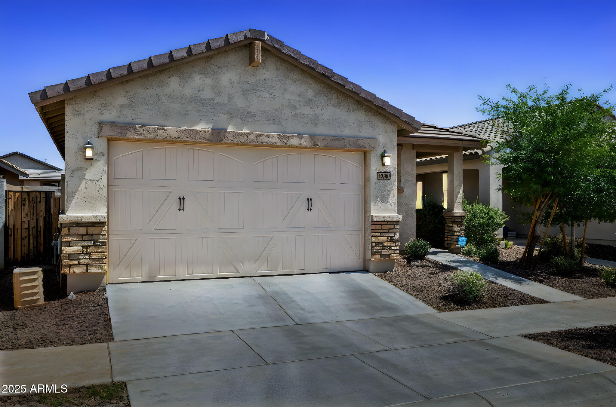 14360 West Pershing Street Surprise, AZ 85379 - Photo 2 of 24